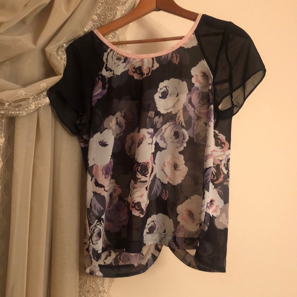 American Eagle Top